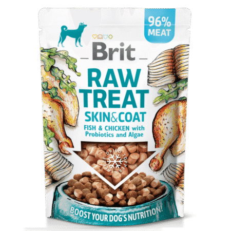 Brit Raw Treat Skin & Coat. Freeze-dried treat and topper. Fish & Chi